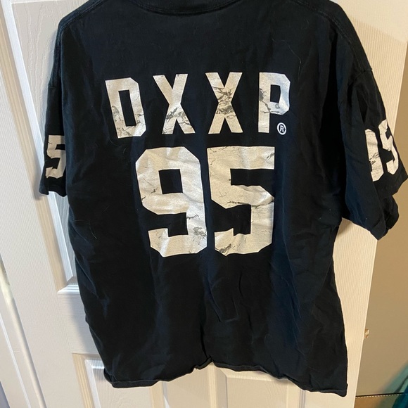 10 deep tee - Picture 2 of 2